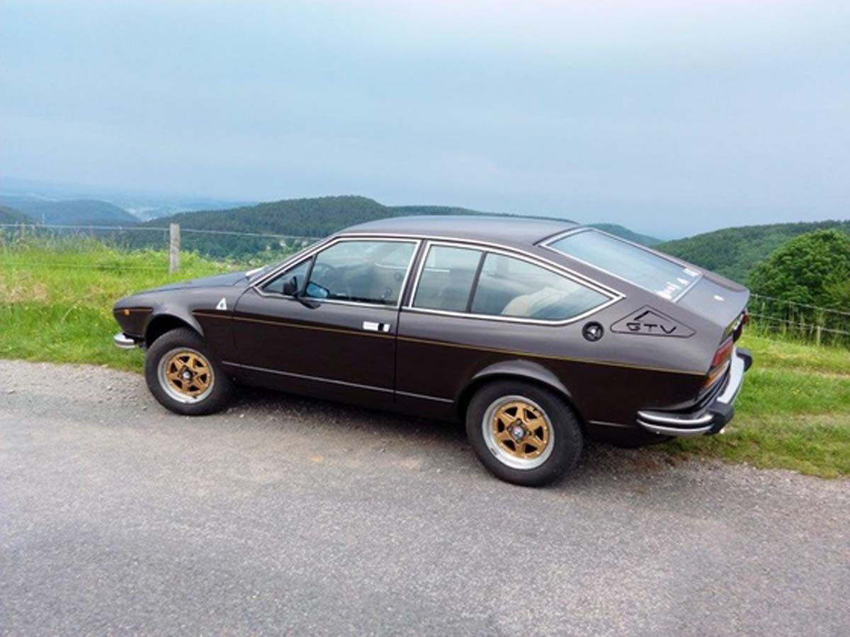 Alfa romeo alfetta gtv